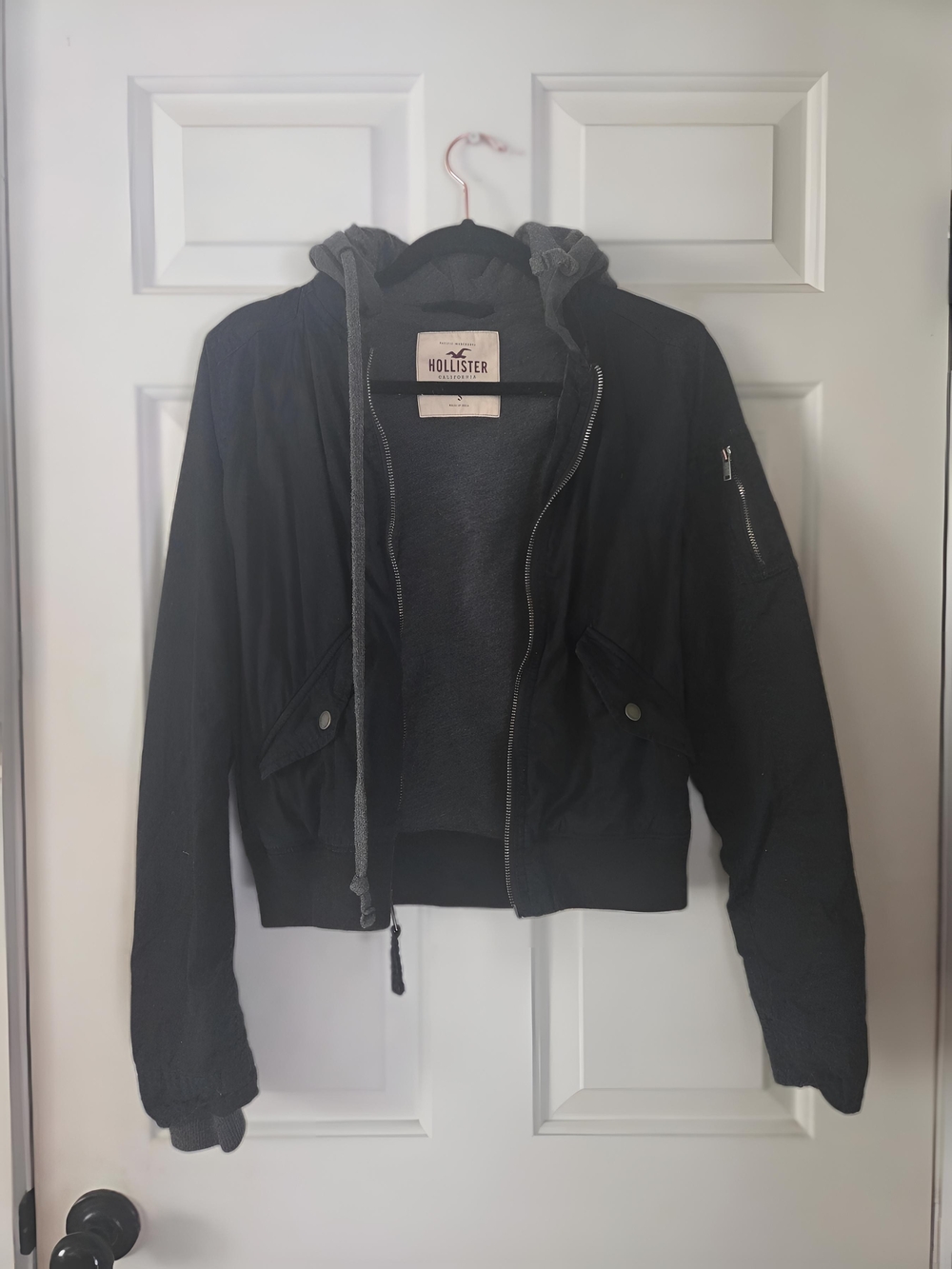Hollister Vintage Y2K Navy Bomber Jacket with Gray Fleece Hood